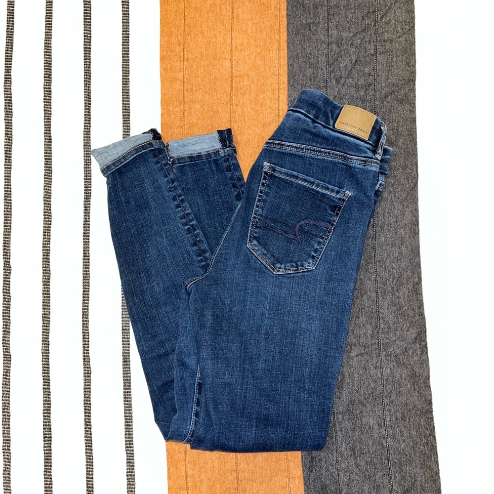 AE Curvy Super Hi-Rise Jegging Ne(x)t Level Stretch